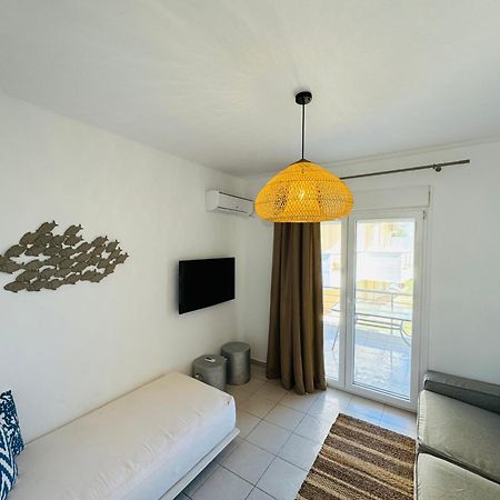 Athos Blue Nikiti 1 Apartamento Exterior foto