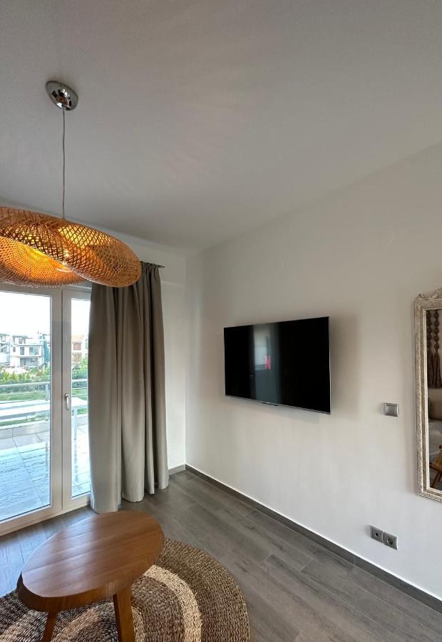 Athos Blue Nikiti 1 Apartamento Exterior foto